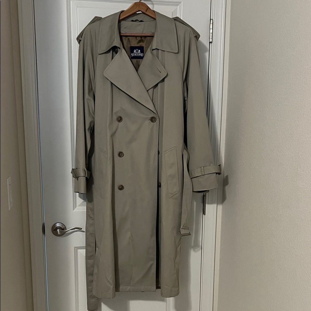 Stafford Men's Tan Trench Coat Reg 40